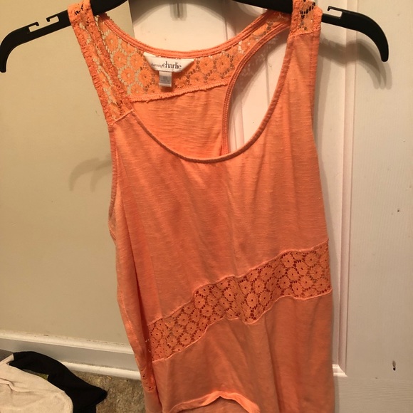 Tank top - Picture 1 of 1